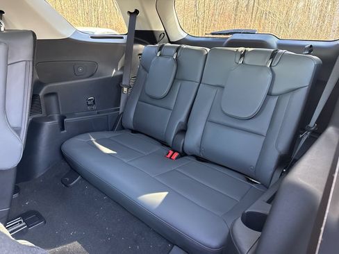 New 2026 Ford Explorer Active w/ Active Comfort Package AWD/4WD image 33