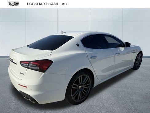 Used 2022 Maserati Ghibli Modena Q4 image 3