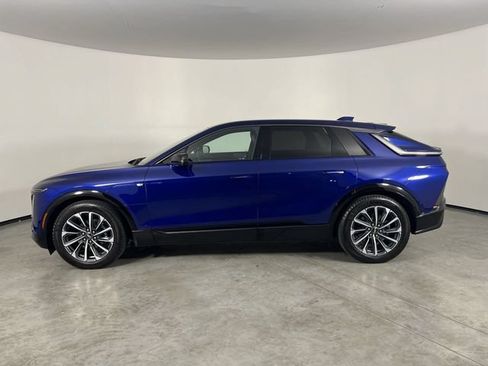 Certified 2024 Cadillac Lyriq Sport RWD image 5