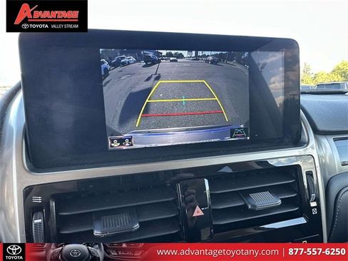 Used 2023 Lexus GX 460 Premium image 34