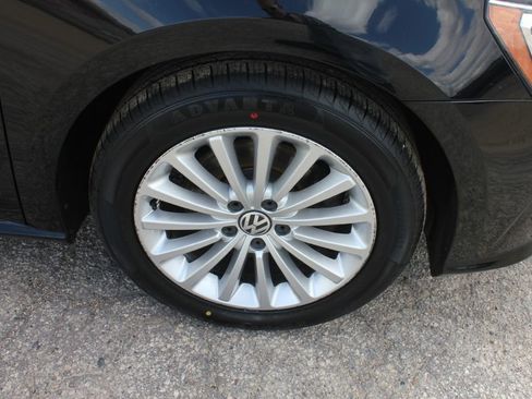 Used 2016 Volkswagen Passat 1.8T SE image 54