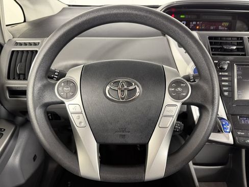 Used 2012 Toyota Prius V Five FWD image 29
