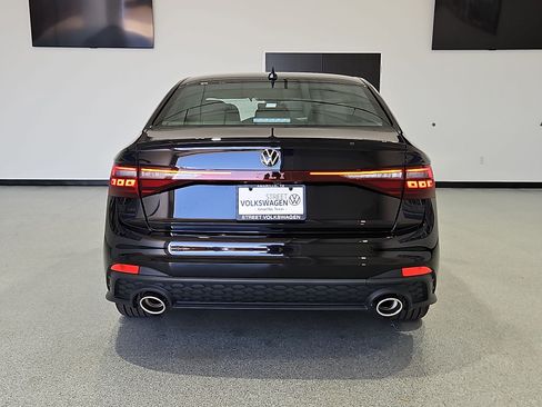New 2026 Volkswagen Jetta GLI Autobahn FWD image 8