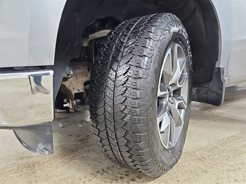 Certified 2024 Chevrolet Silverado 1500 LT image 38