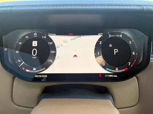 Used 2023 Land Rover Range Rover Autobiography AWD/4WD image 11
