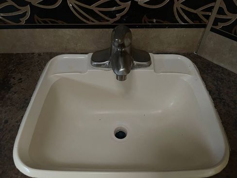 Used 2013 Ford E-450 and Econoline 450 Super Duty w/ Motorhome Prep Pkg image 92