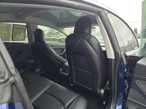 Used 2020 Tesla Model 3 Standard Range image 16