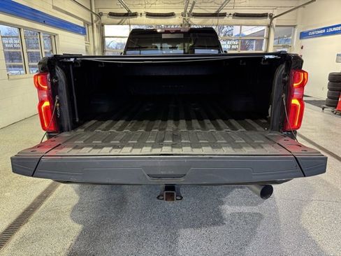 Used 2022 Chevrolet Silverado 3500 High Country w/ Snow Plow Prep/Camper Package image 12