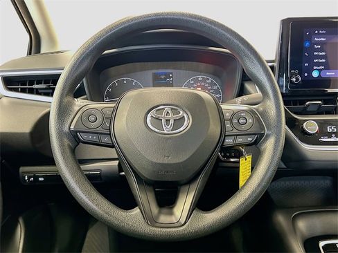 Used 2024 Toyota Corolla LE image 16