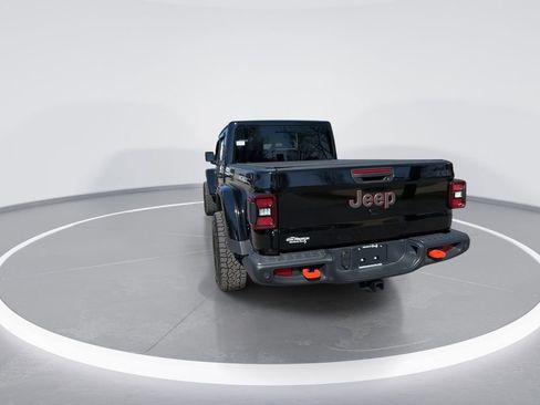 Used 2025 Jeep Gladiator Mojave AWD/4WD image 7