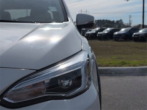 Used 2022 Subaru Crosstrek 2.5i Limited w/ Moonroof Package 2 image 12