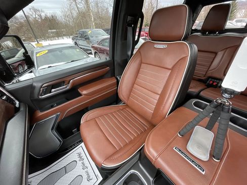 Used 2024 GMC Sierra 2500 Denali Ultimate image 41