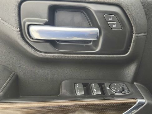 Certified 2021 Chevrolet Silverado 1500 LT Trail Boss w/ Convenience Package II AWD/4WD image 22