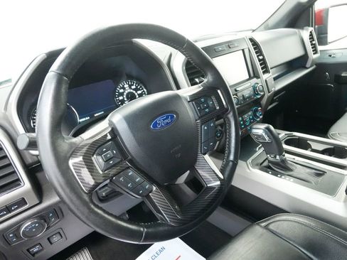 Used 2019 Ford F150 Lariat image 14