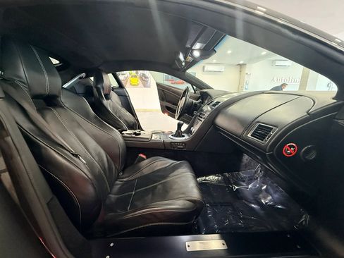 Used 2007 Aston Martin V8 Vantage Coupe image 12