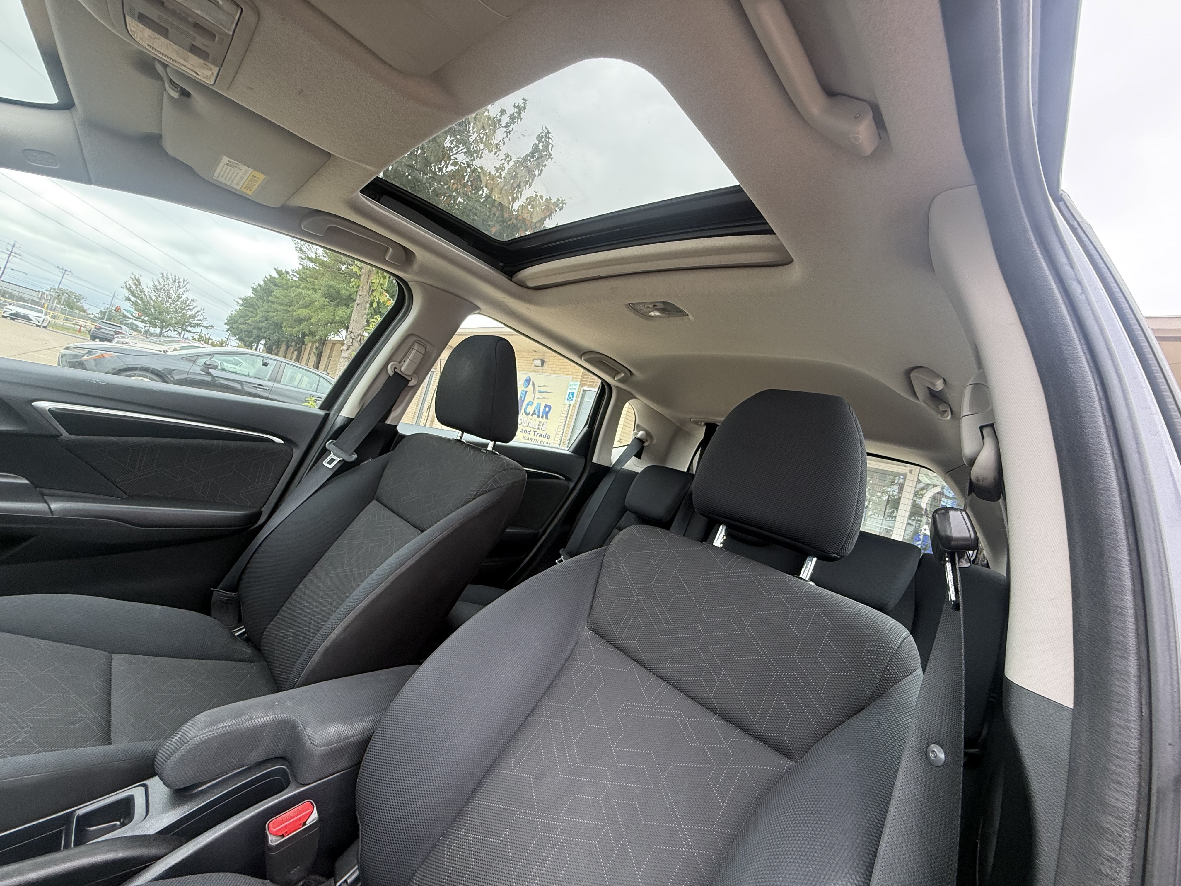 Used 2015 Honda Fit EX-L image 18
