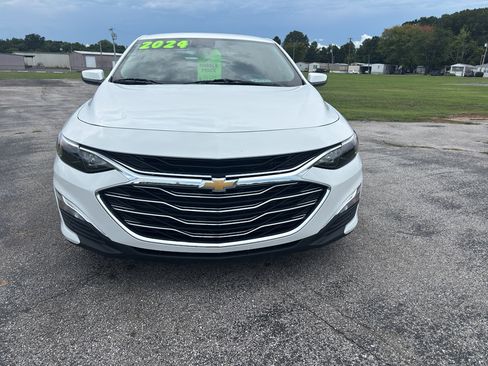 Used 2024 Chevrolet Malibu LS w/ Driver Confidence Package image 5