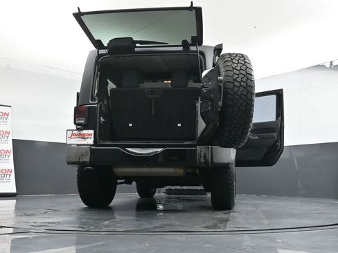 Used 2012 Jeep Wrangler Sport image 43