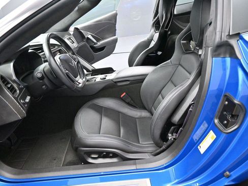 Used 2016 Chevrolet Corvette Z06 w/ 3LZ Preferred Equipment Group RWD image 14
