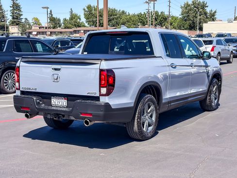 Used 2023 Honda Ridgeline RTL-E image 4