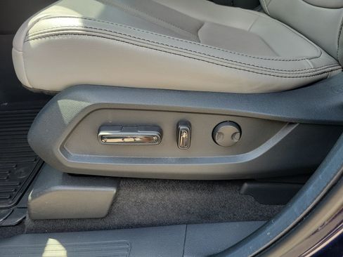 Used 2024 Honda Pilot EX-L image 23