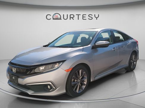 Certified 2020 Honda Civic EX image 2
