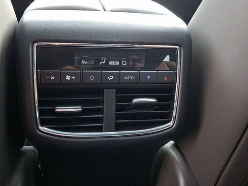 Used 2021 MAZDA CX-9 Signature AWD/4WD image 47