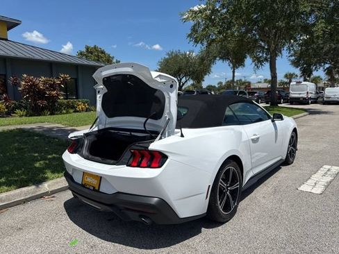 Used 2024 Ford Mustang Premium RWD image 15