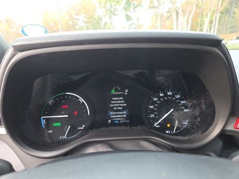 Used 2023 Toyota Sienna XSE w/ XSE Plus Package image 34