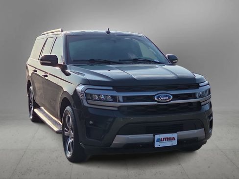 Used 2022 Ford Expedition Max XLT RWD image 3