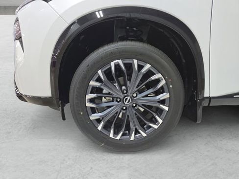 New 2026 Nissan Rogue Platinum image 23