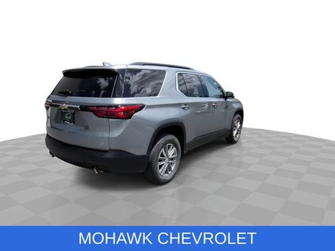 Used 2024 Chevrolet Traverse LT AWD/4WD image 9