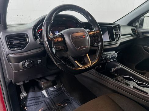 Used 2023 Dodge Durango GT image 9