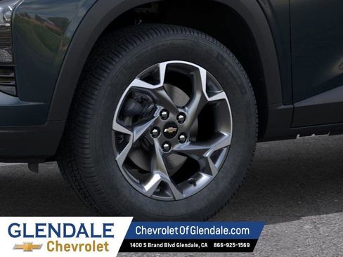 New 2026 Chevrolet Trax LT FWD image 9
