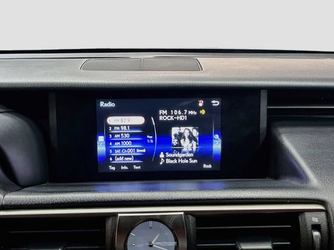 Used 2019 Lexus IS 300 F Sport w/ F Sport Package RWD image 14