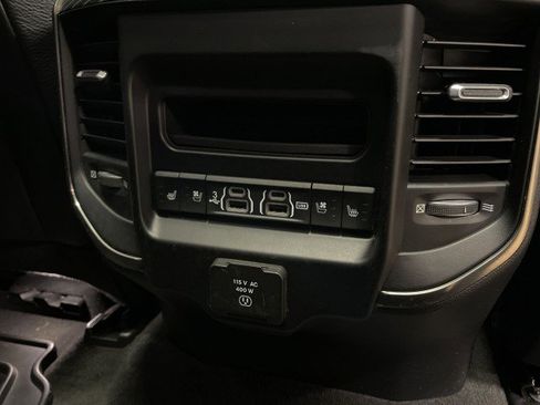 Used 2019 RAM 1500 Limited AWD/4WD image 32