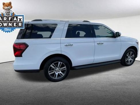 Used 2024 Ford Expedition Limited AWD/4WD image 10