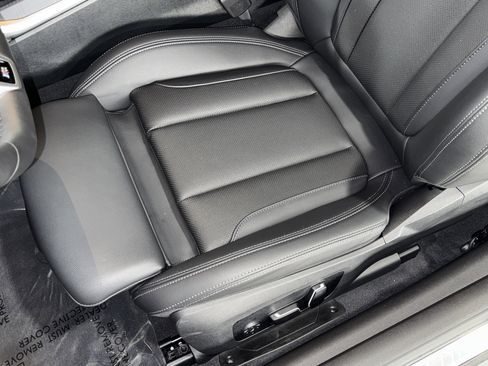 Certified 2025 BMW 430i Coupe w/ M Sport Package image 29