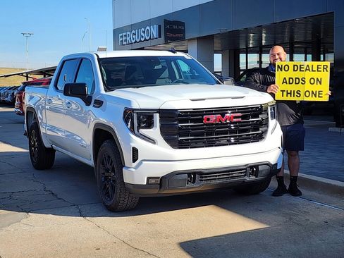 New 2026 GMC Sierra 1500 Elevation image 1