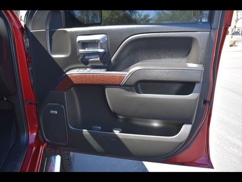 Used 2018 GMC Sierra 1500 SLT w/ Texas SLT Premium Package AWD/4WD image 33