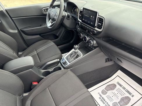 New 2026 Hyundai Venue SEL image 12