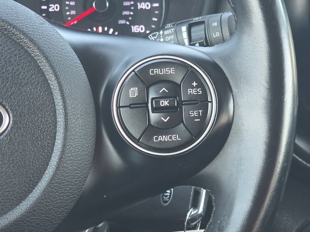 Used 2021 Kia Soul X-Line FWD image 18