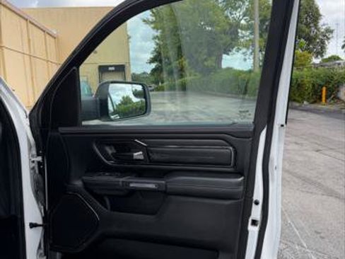 Used 2023 RAM 1500 Limited w/ Body Color Bumper Group AWD/4WD image 19