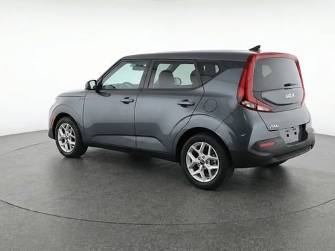 Used 2025 Kia Soul LX w/ LX Technology Package image 6