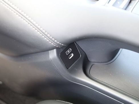 New 2027 Honda HR-V EX-L image 20