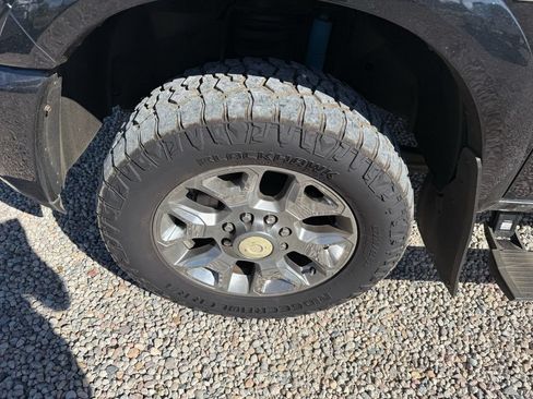Used 2017 RAM 2500 Limited AWD/4WD image 33