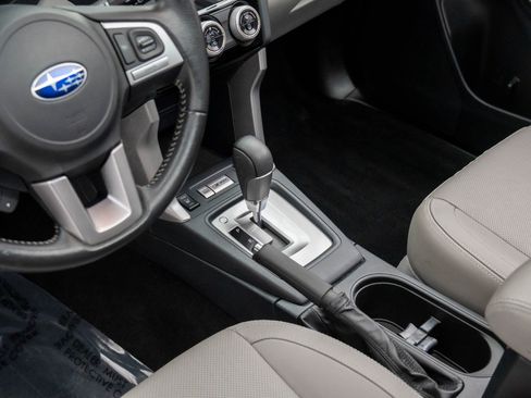 Used 2018 Subaru Forester 2.5i Limited w/ Popular Package #2 image 12