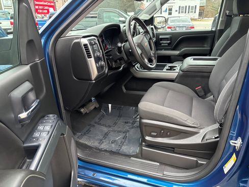 Used 2018 Chevrolet Silverado 1500 LT w/ All Star Edition image 12