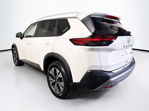 Certified 2023 Nissan Rogue SV w/ SV Premium B Package AWD/4WD image 7
