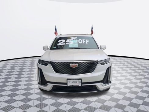 Used 2024 Cadillac XT6 Luxury AWD/4WD image 3